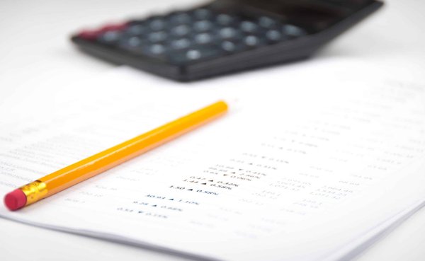 Comment un fabricant de montres connectées peut-il tirer parti des données d'utilisation pour affiner sa stratégie marketing?